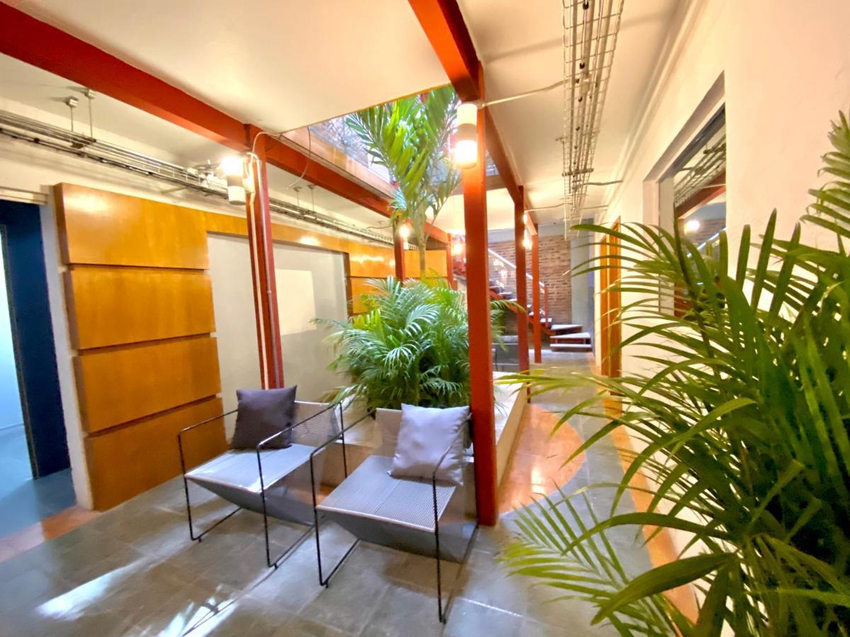 Rhm Spaces - Reforma Hostal